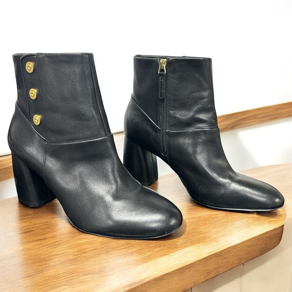 Nine West Black Leather Kirtley Heeled Ankle Booties Gold Buttons Timeless 8.5 M
